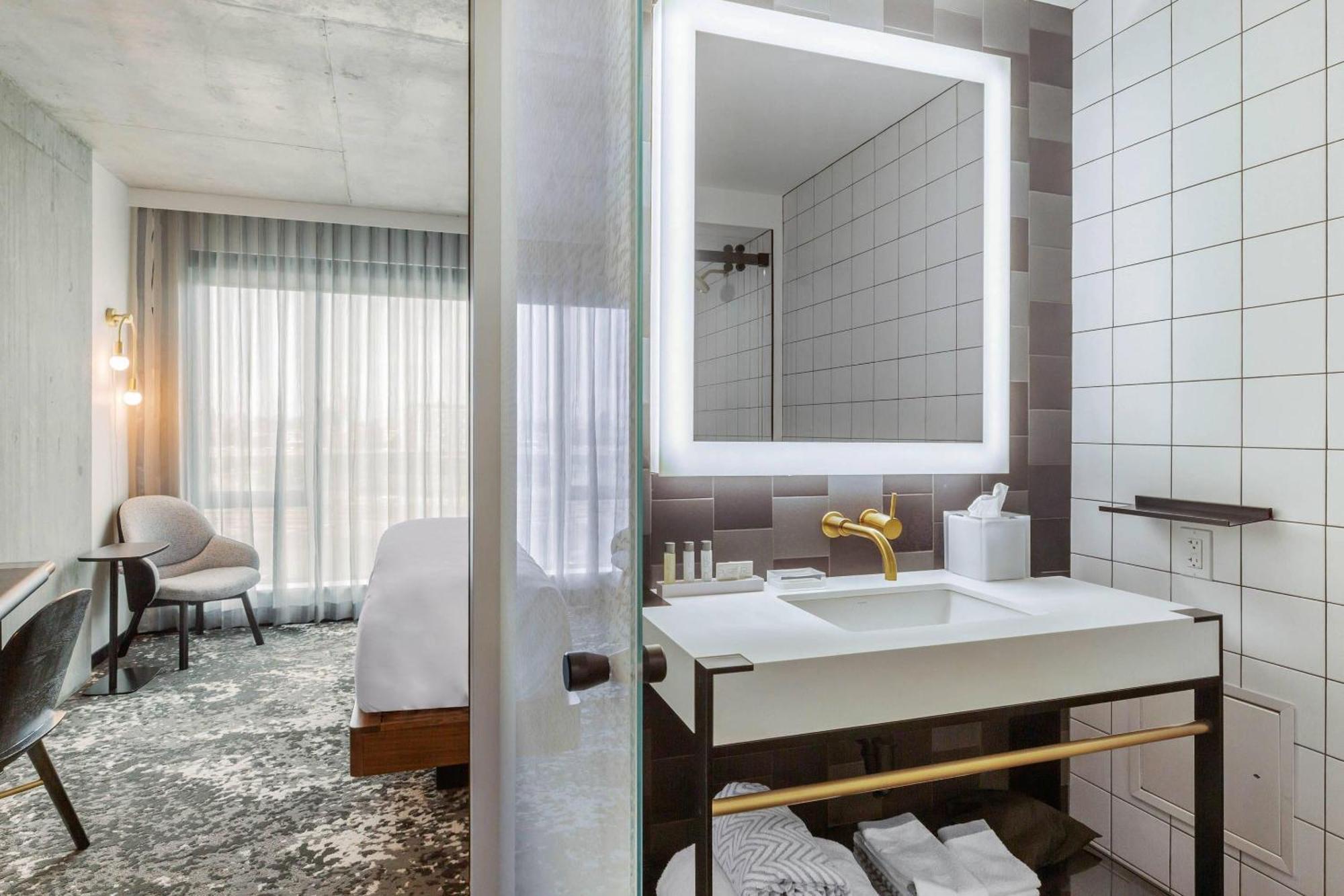 Hotel Cambria Downtown - Seaport Boston