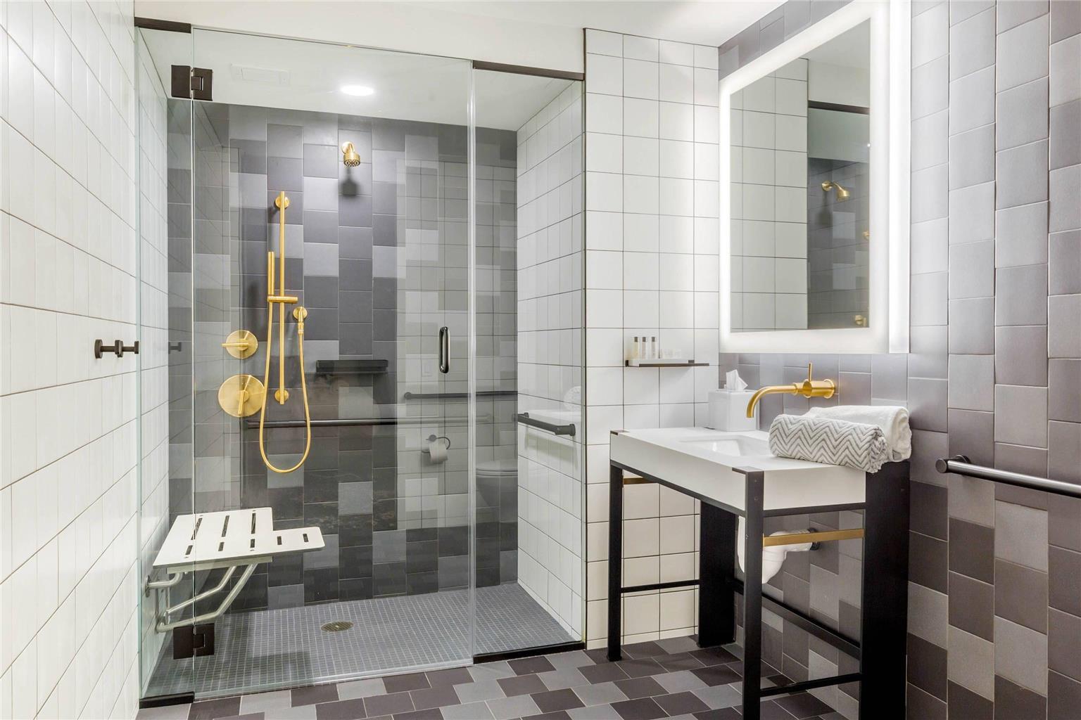 Cambria Downtown - Seaport 4* Boston