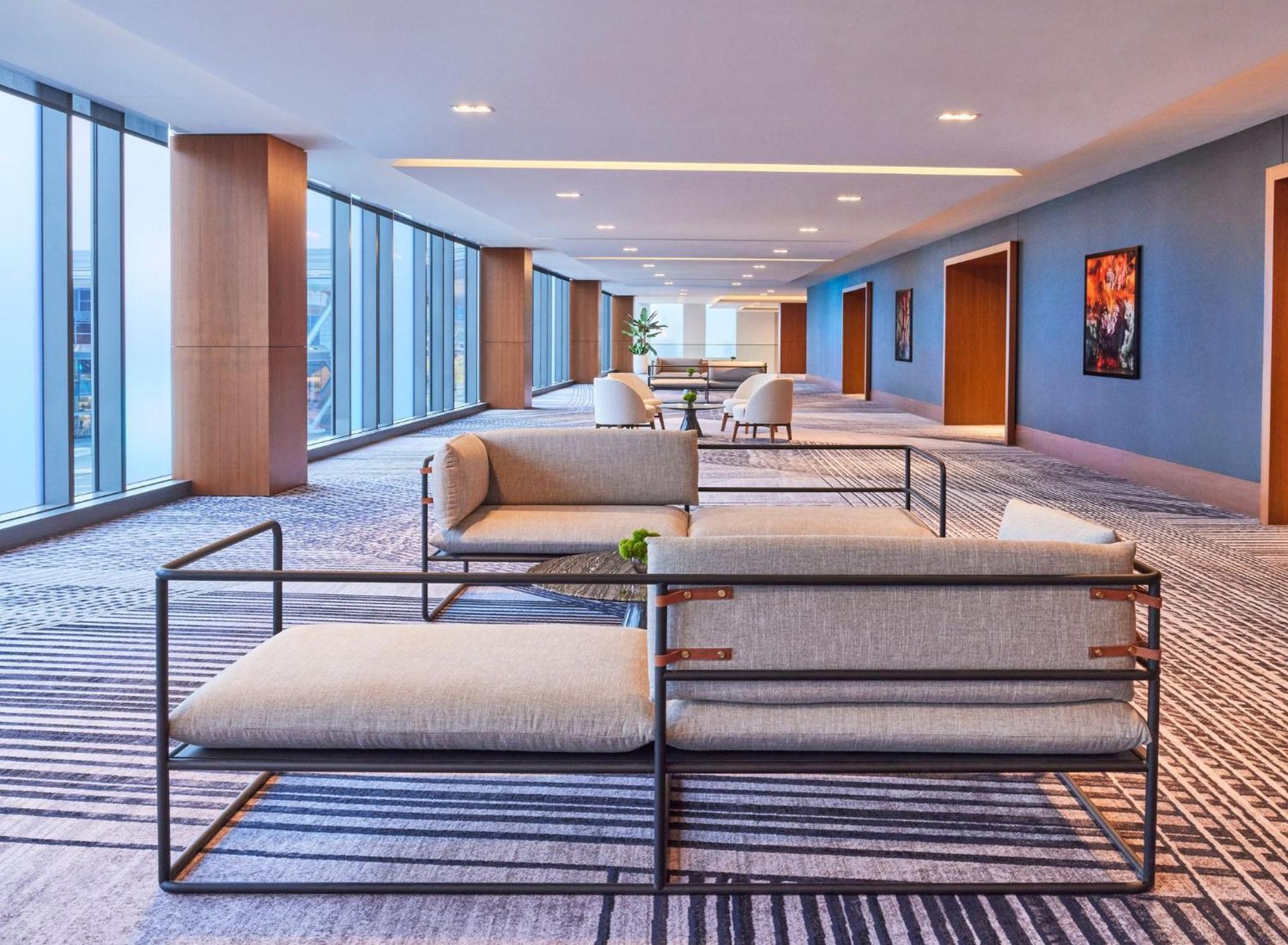 Omni At The Seaport