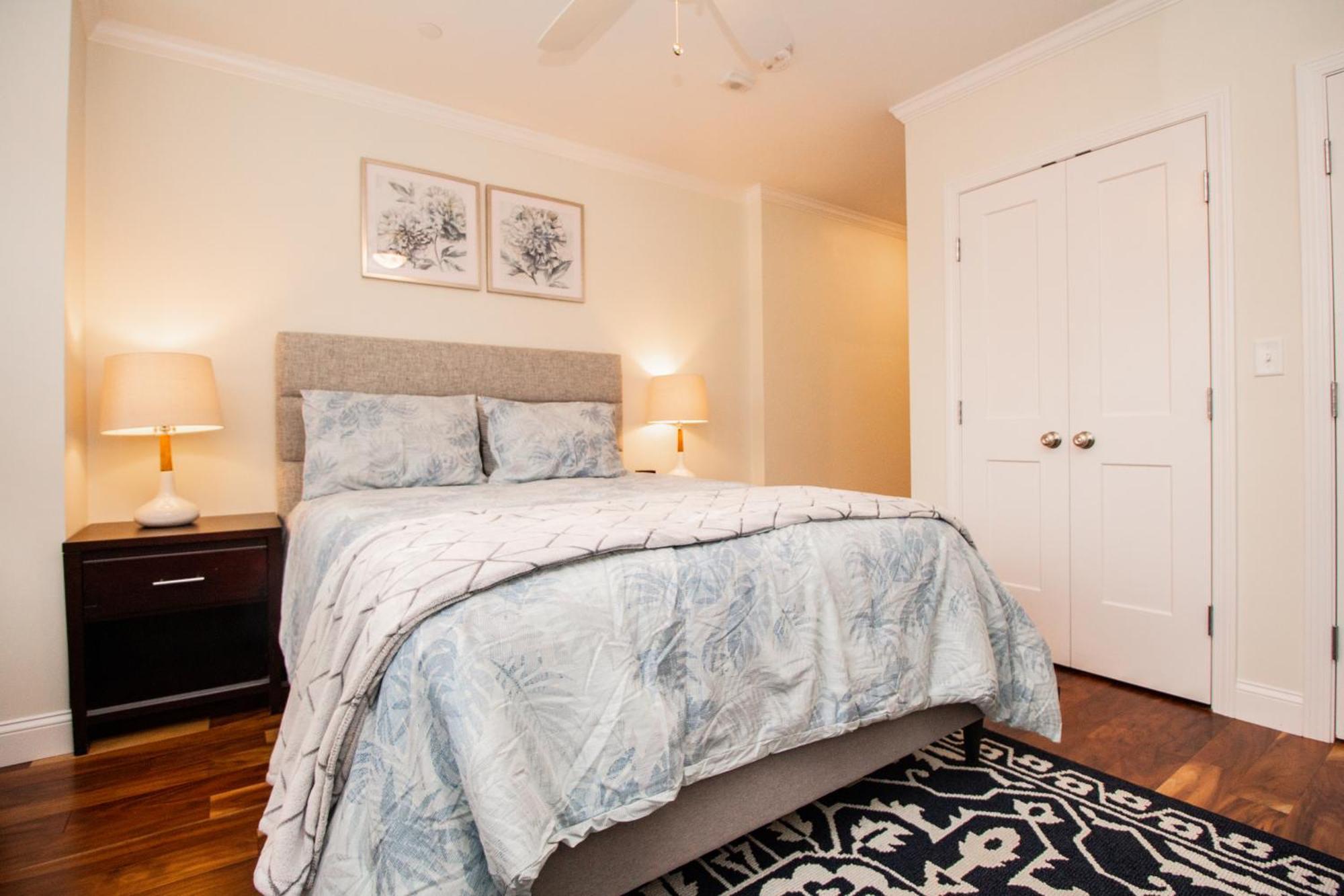 2 Bedroom Unit W Elevator & In-unit Laundry Boston