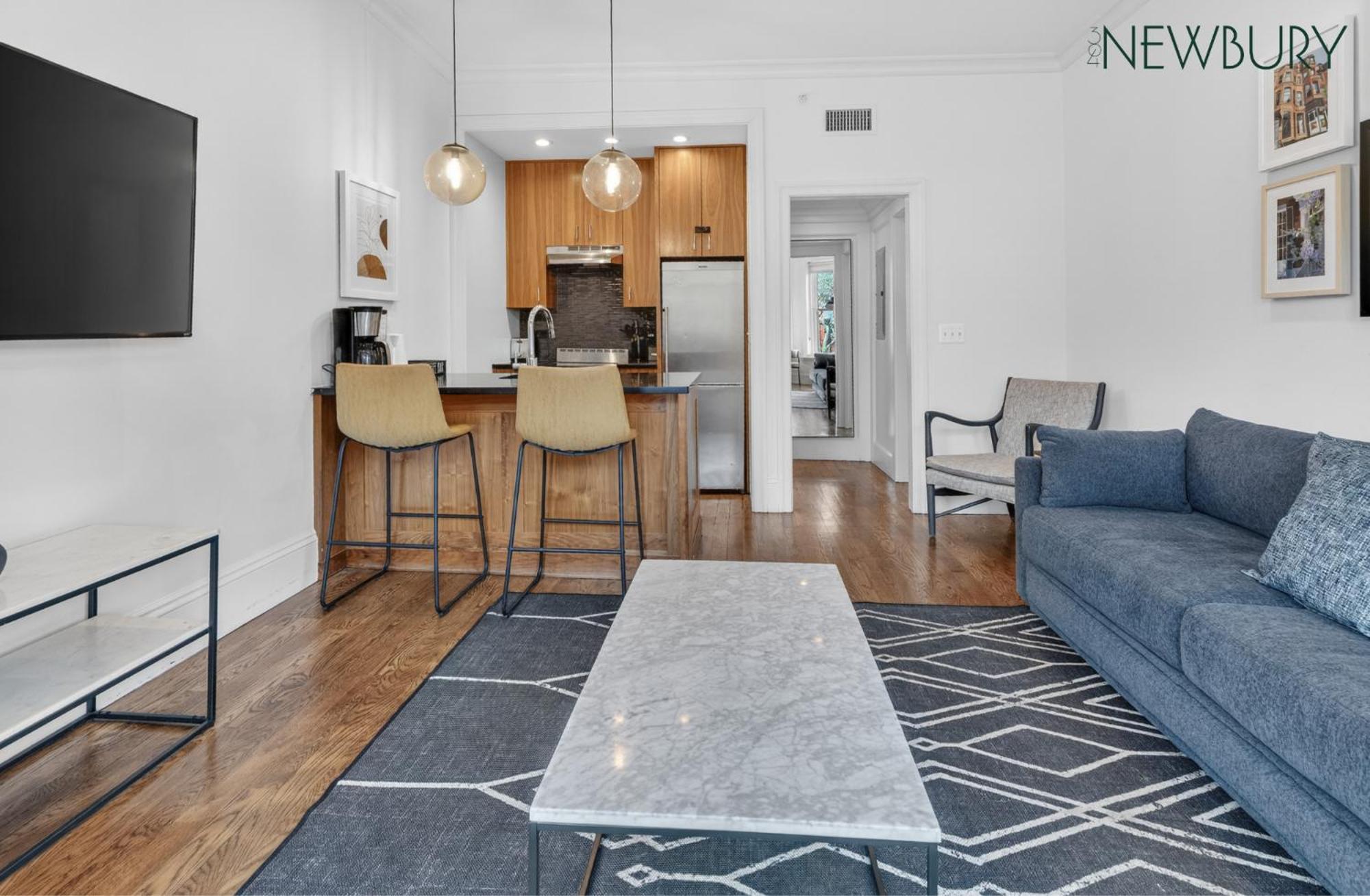 304 Newbury Street By Thatch 4*