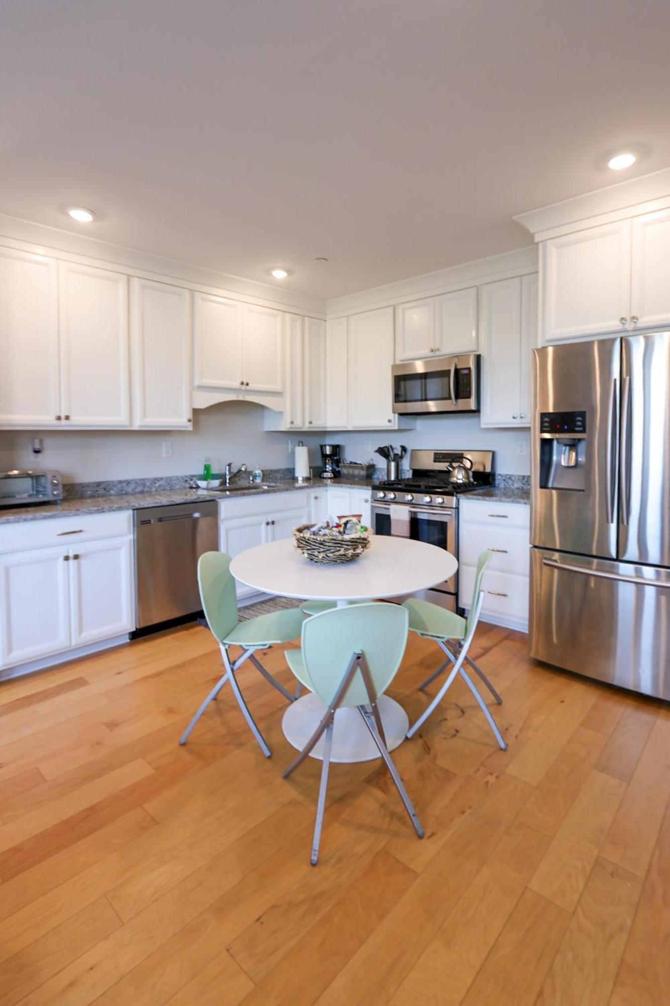 Apartment Upscale South End Walk To Northeastern Boston