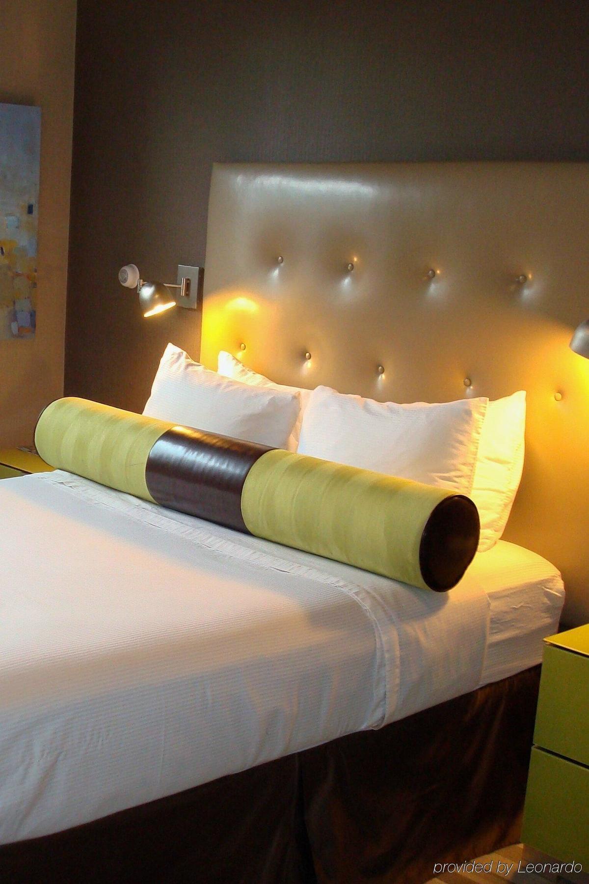 Staypineapple, A Delightful Hotel, South End