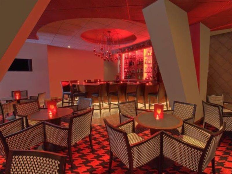 Hotel Pennyweight Boston, Curio Collection By Hilton