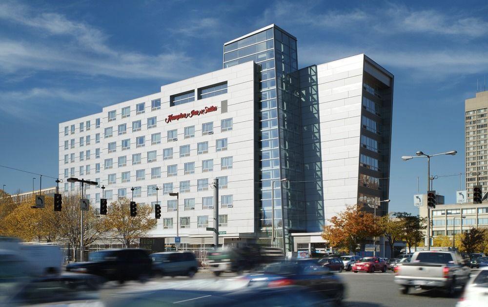 Hampton & Crosstown Center