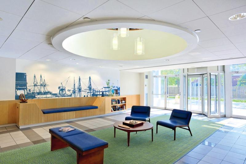 Hotel Constitution Boston