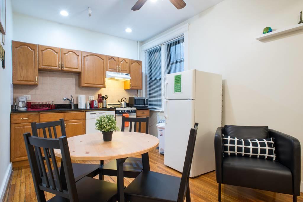 2 Bedroom Close To Fenway Park With One Parking Spot - 3 Apartment