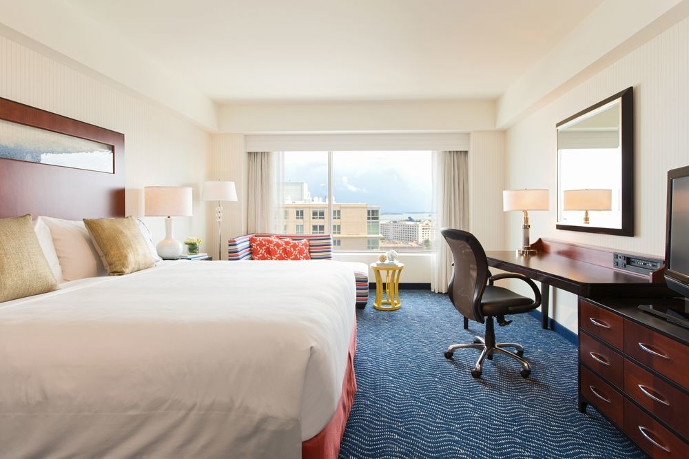Renaissance Seaport District Hotel Boston