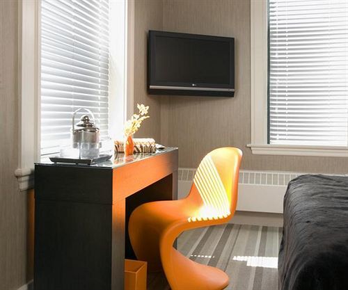 Staypineapple, A Delightful Hotel, South End