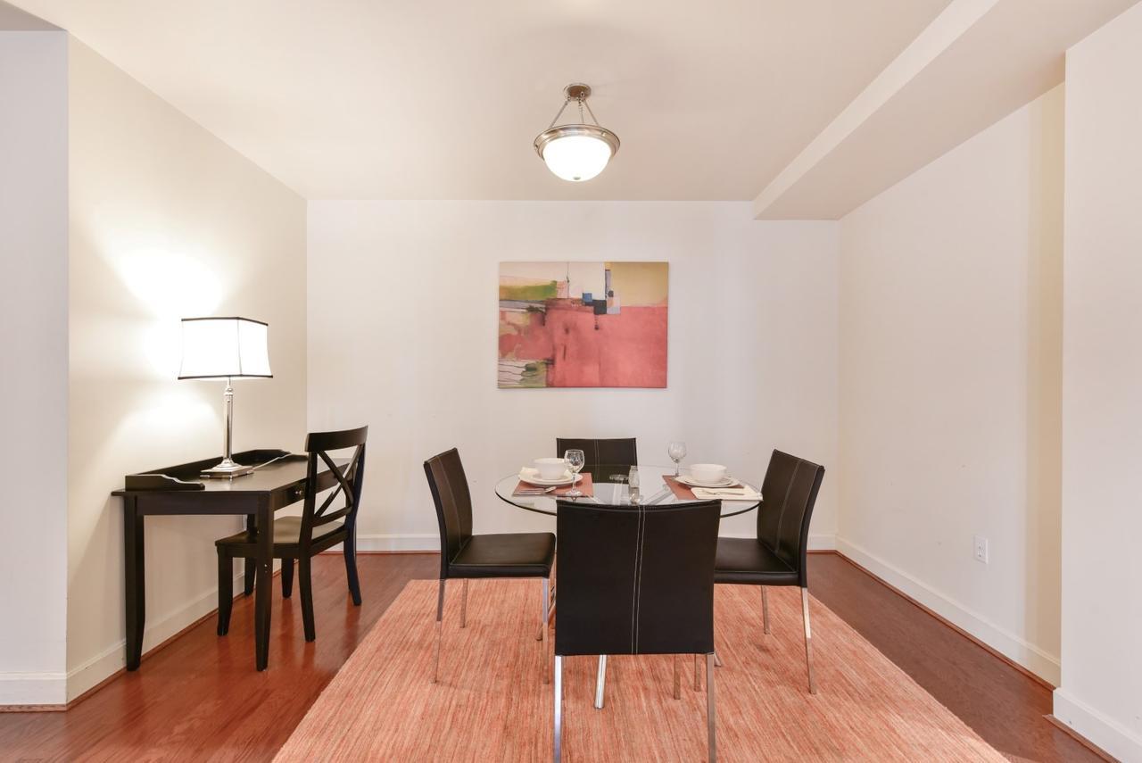 Global Luxury Back Bay Apartment *