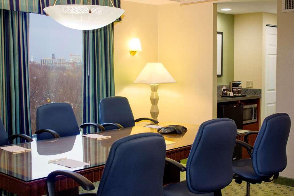 Hotel Doubletree By Hilton - Cambridge 4*