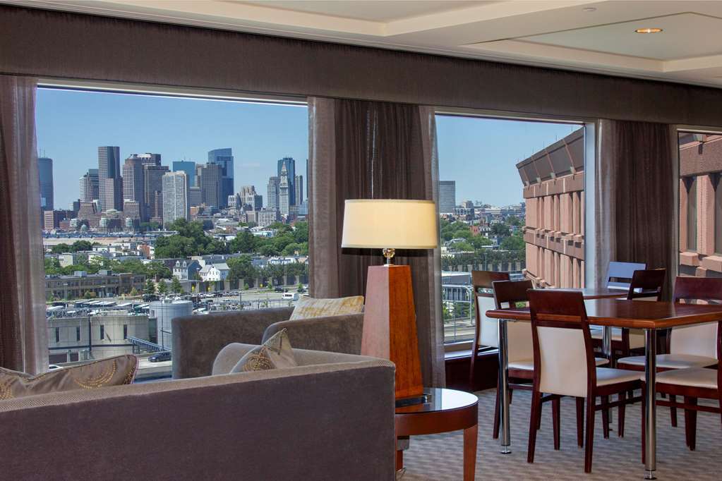 Hilton Logan Airport 4* Boston