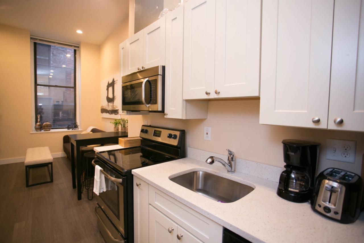 Apartment One-bedroom On Arch Street Apt 2d Boston