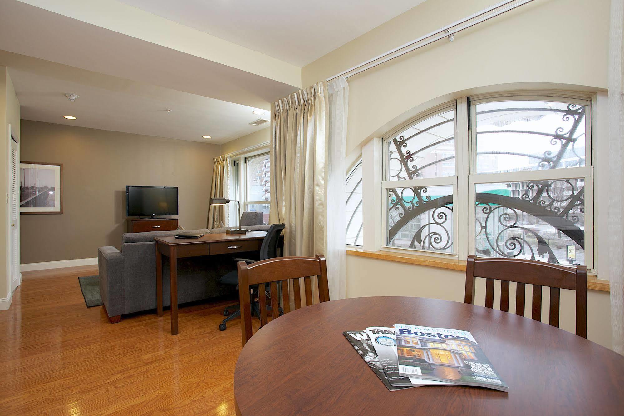 Hotel Buckminster 3*