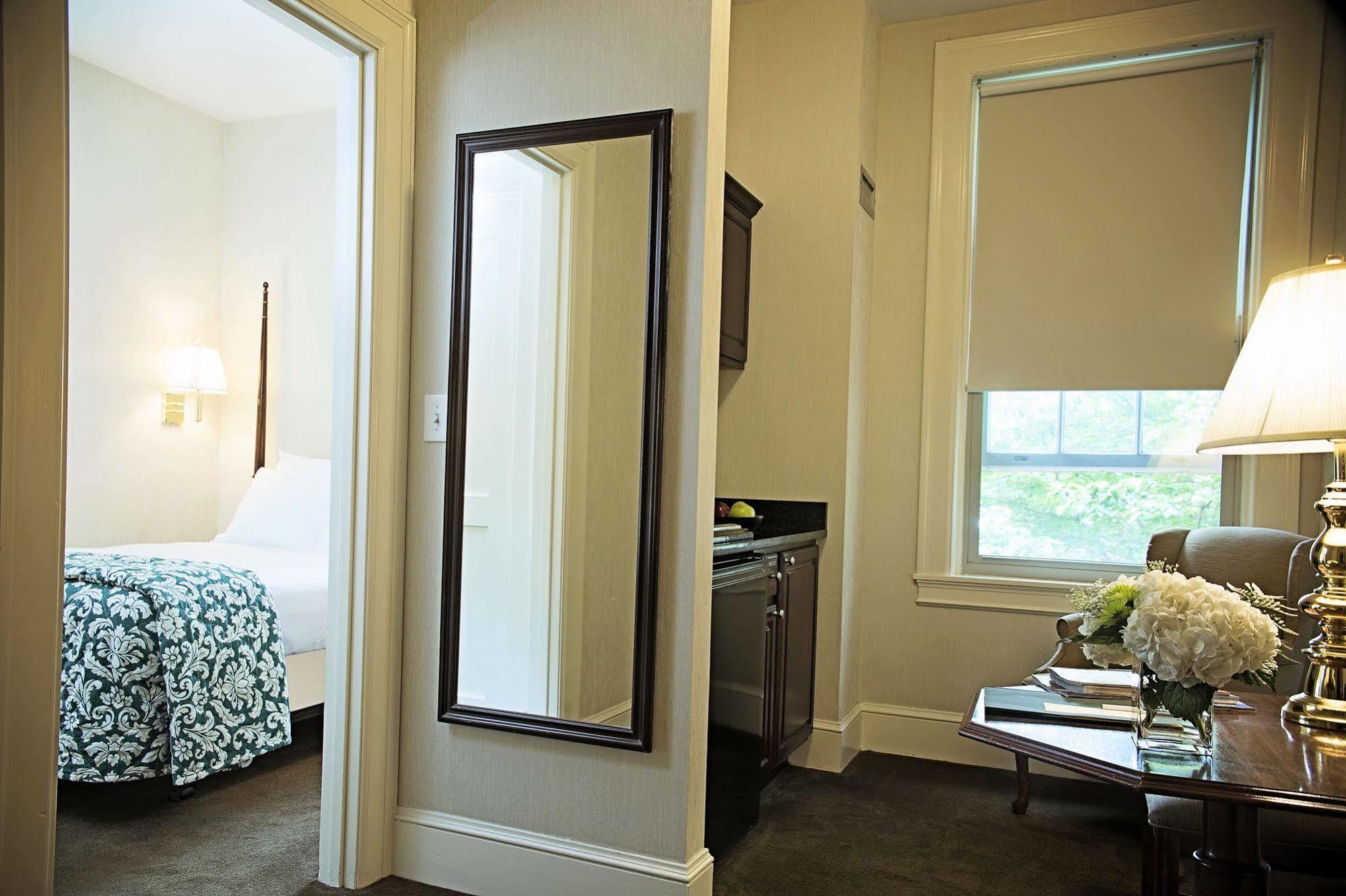 Hotel John Jeffries House 2*