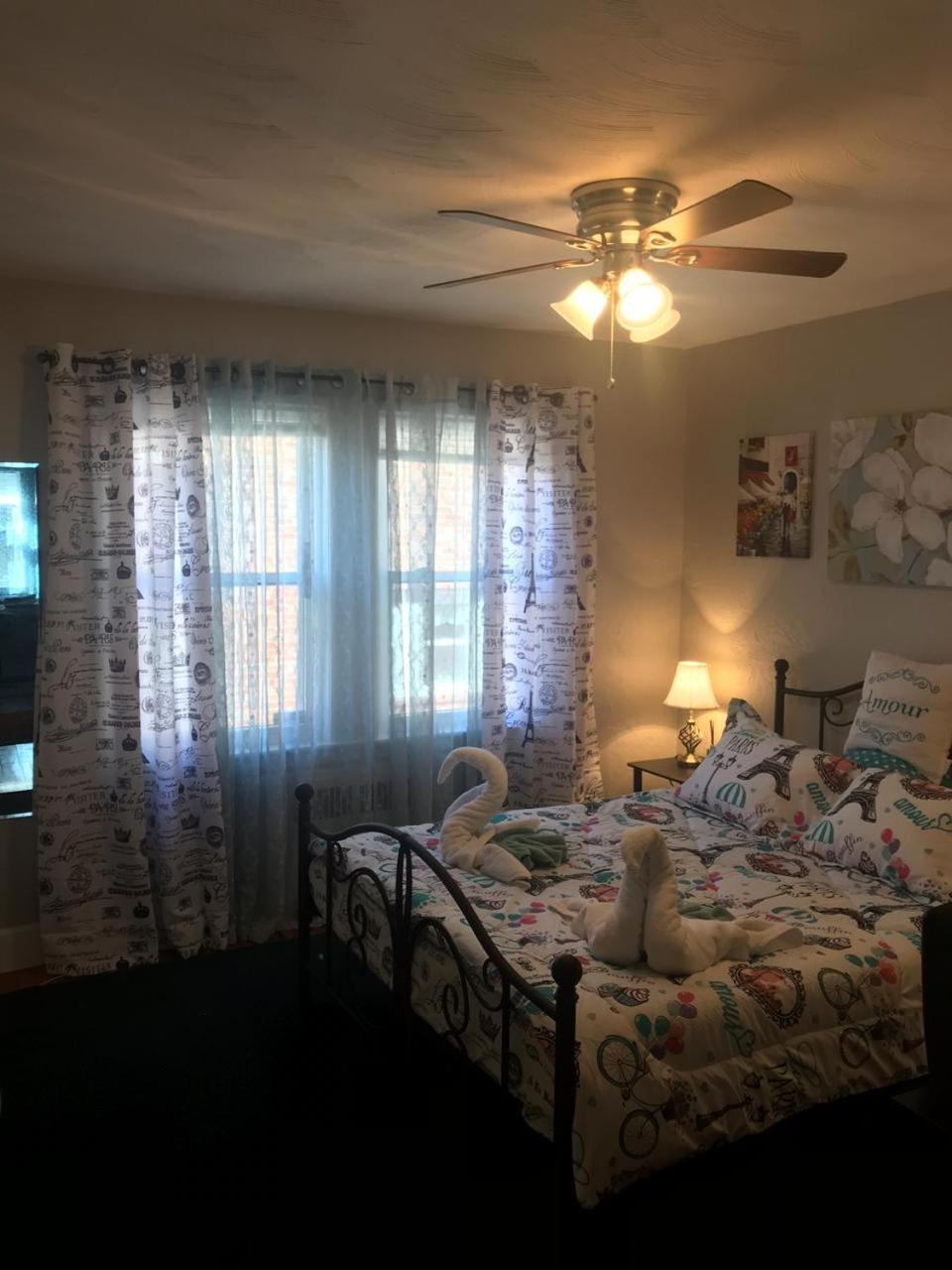 Bed & Breakfast Natalie House Boston