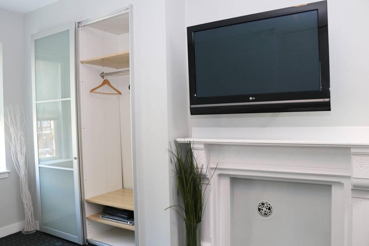 Stylish On Newbury St, Is Boston! #12 *