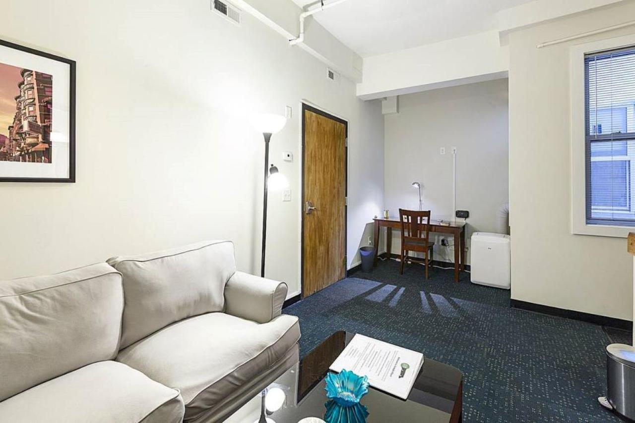 Apartment Temple Place 6th Floor