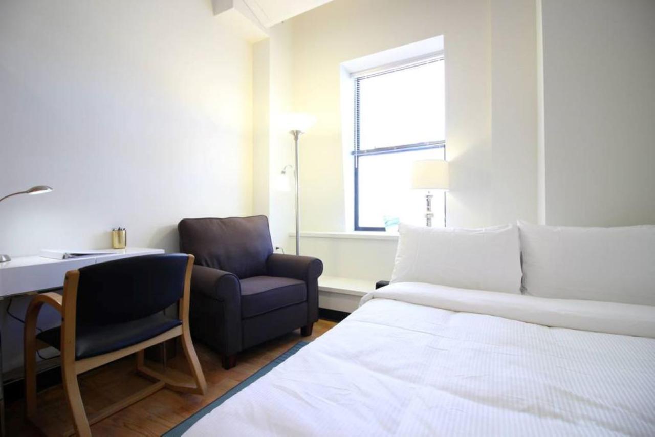 Temple Place 6th Floor Apartment *