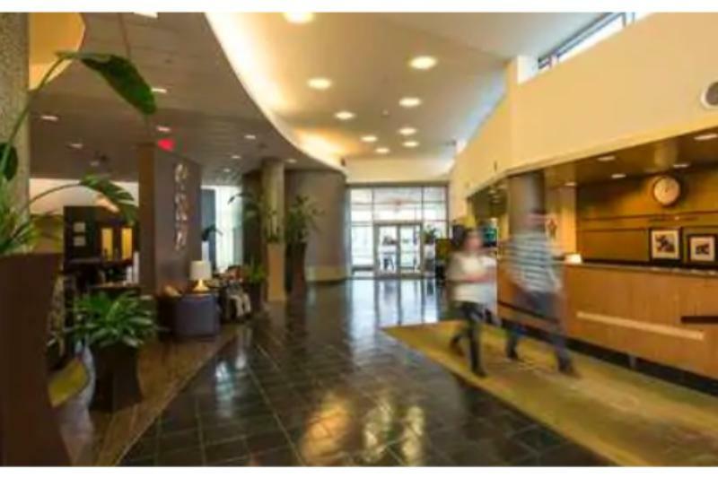 Hotel Hampton & Crosstown Center Boston