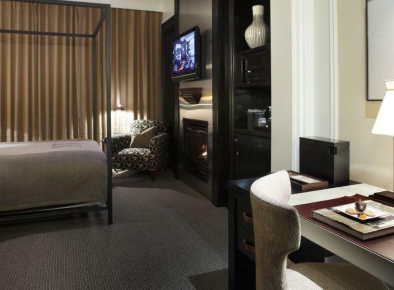 Hotel Fifteen Beacon