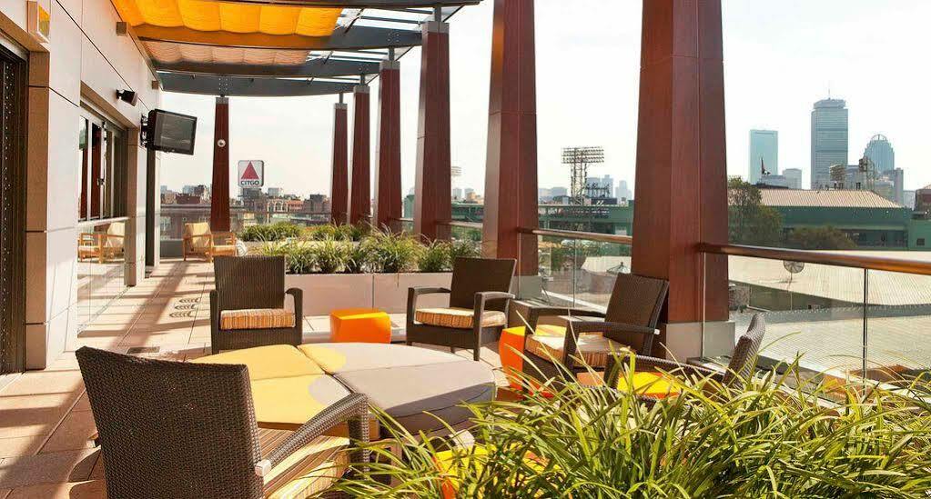 By Marriott Back Bay/fenway Hotel Boston