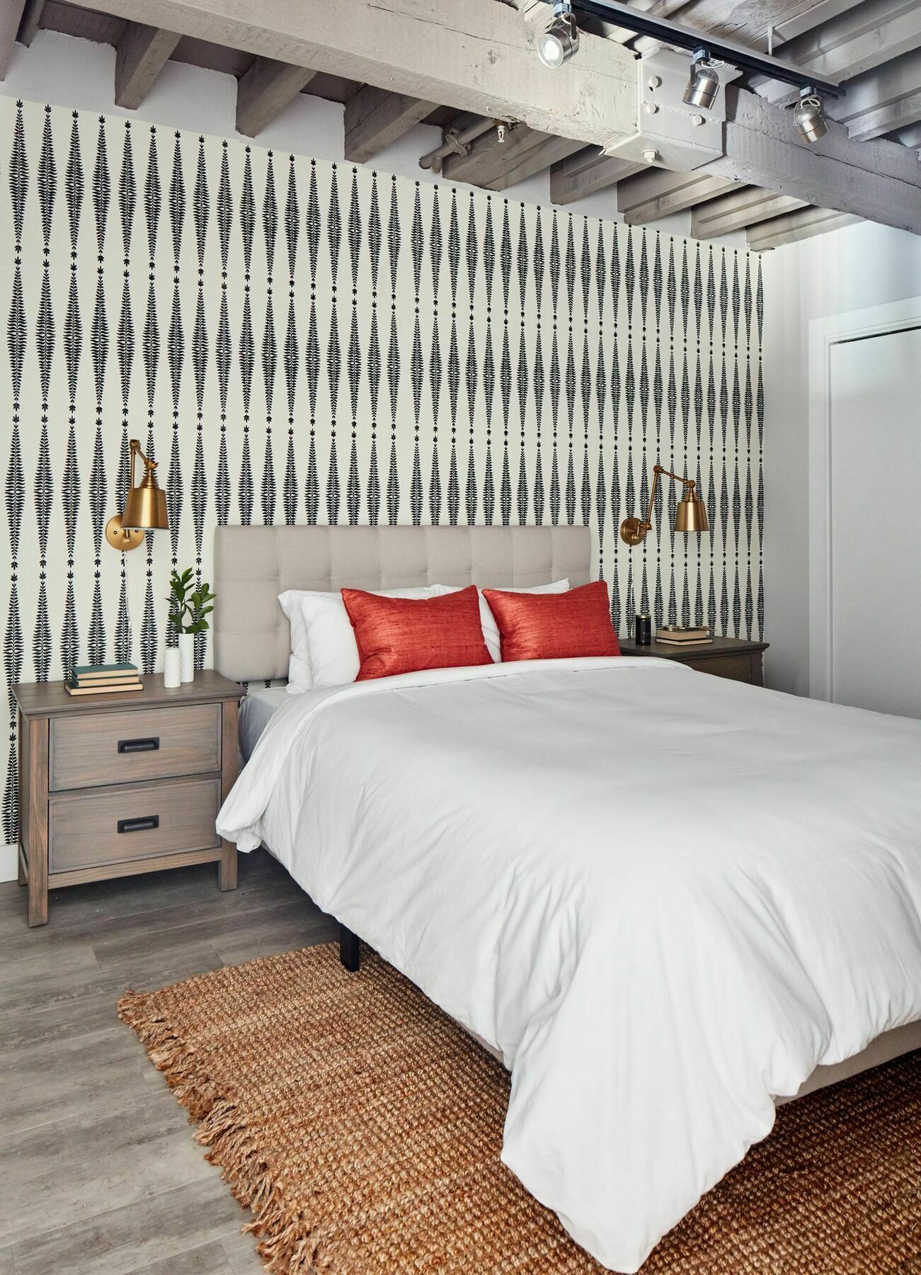 Bi-level 2br In Downtown Crossing By Sonder Boston