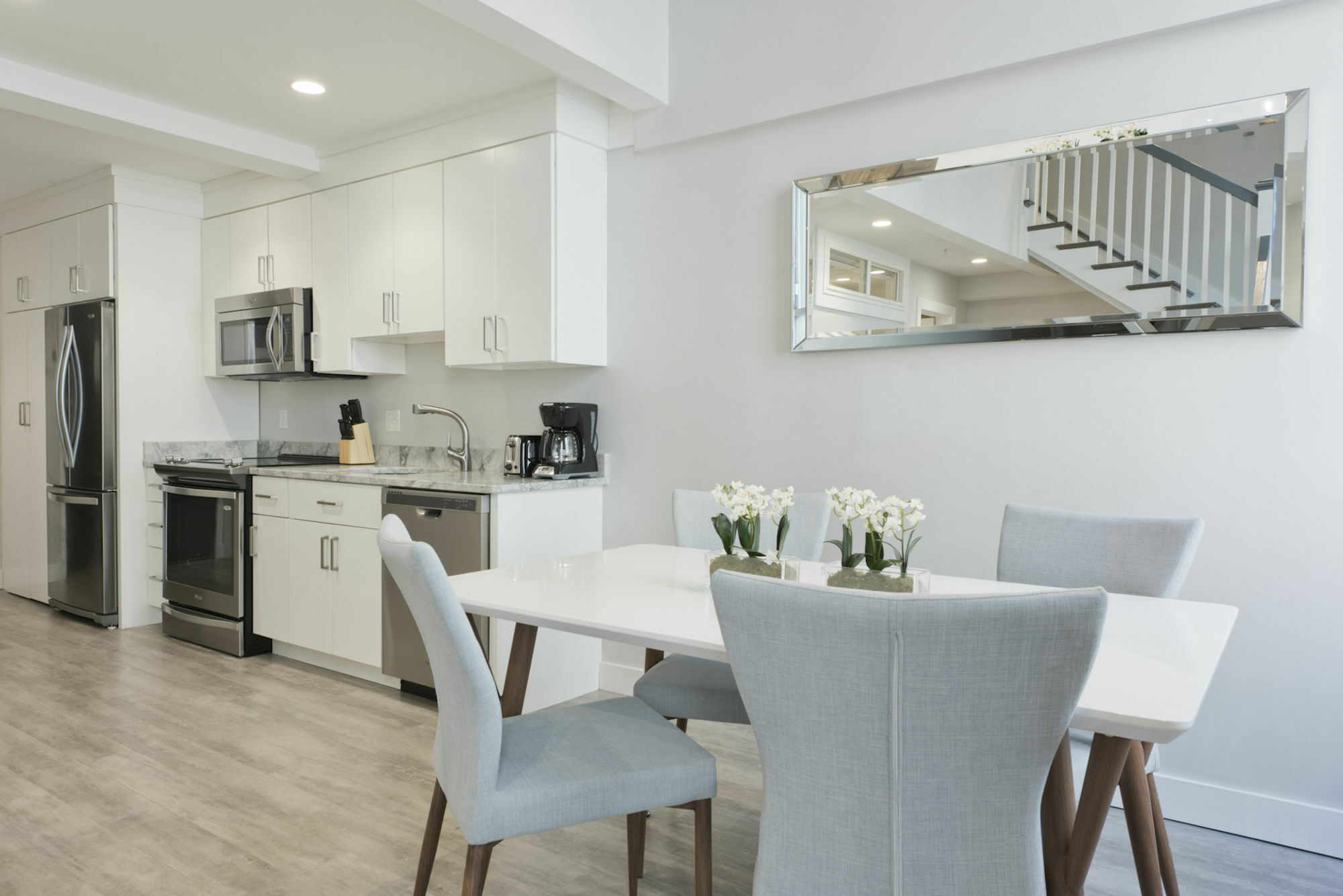 Apartamento Industrial 2br In Downtown Crossing By Sonder