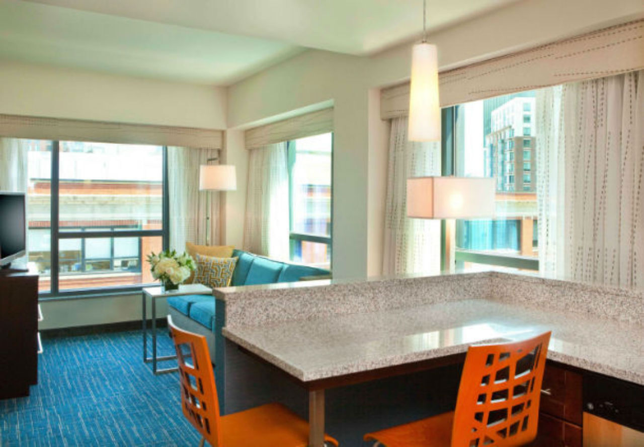 By Marriott Back Bay/fenway Hotel