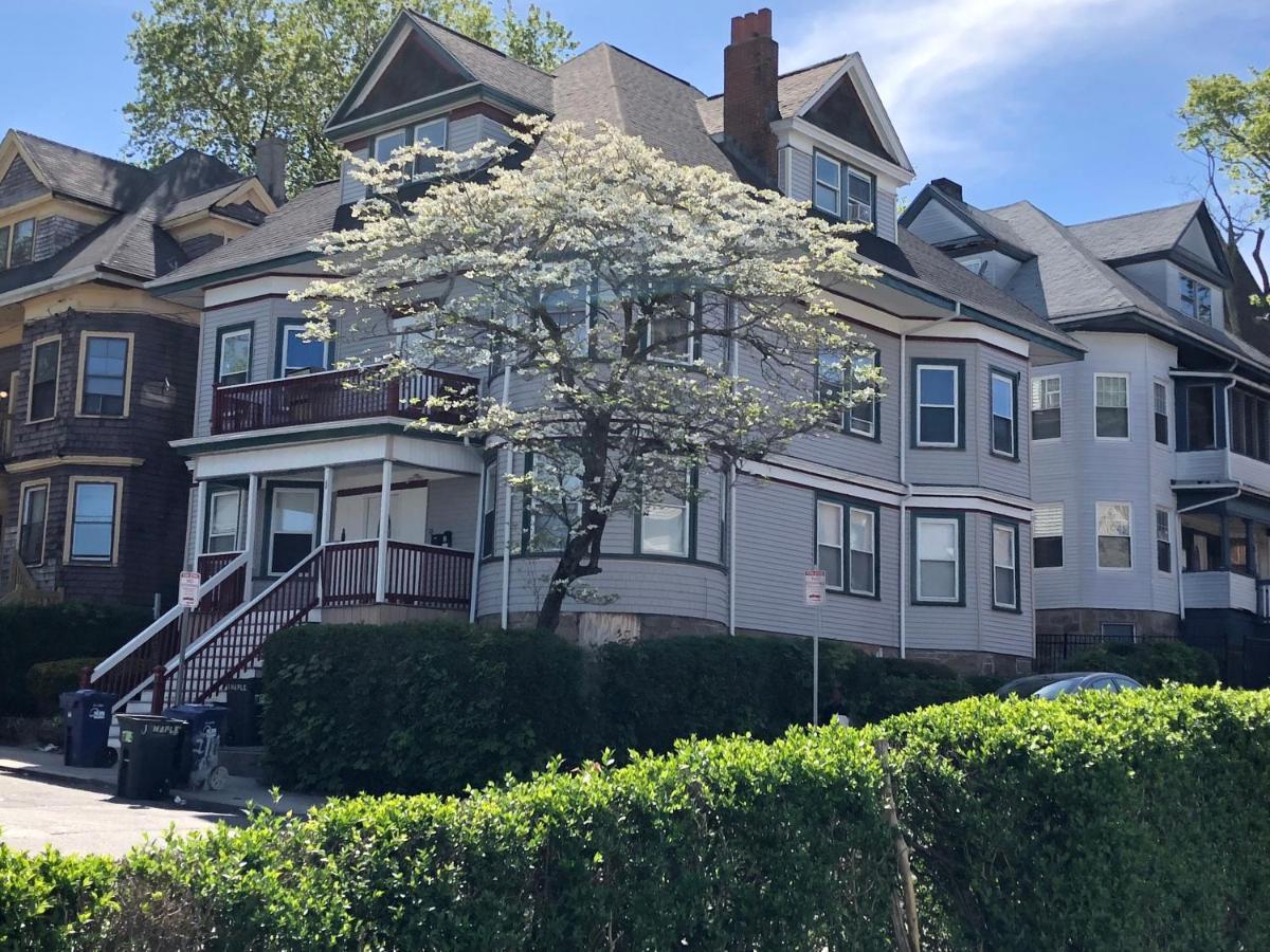 Alojamento de Acomodação e Pequeno-almoço Elm Hill Manor Boston