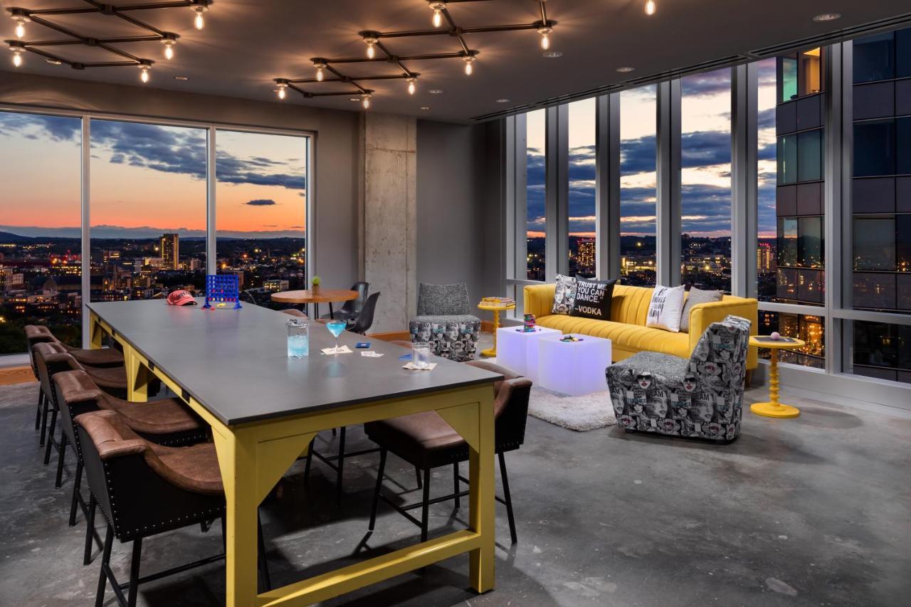 Moxy Downtown 3* Boston