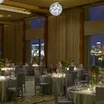 Renaissance Seaport District 4* Boston