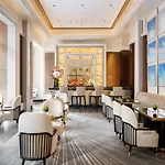 Four Seasons One Dalton Street,