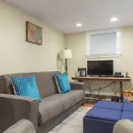 Parking - Private Entrance - King Beds *