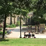 Apartment Parking - Private Entrance - King Beds *
