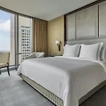 Hotel Four Seasons One Dalton Street, Boston