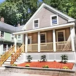 Holiday home Boston's *