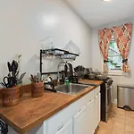 Boston Three Bedroom Apartment