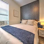 Aparthotel Good