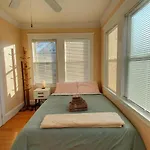 Near Train Station Gorgeous 3-bedroom With Patios Apartment Boston