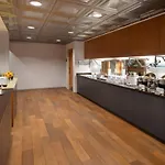 Hotel By Marriott Downtown Seaport Boston