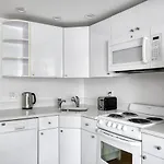 Brighton Studio Nr Mission Park Green Line Bos-675