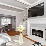 Private Room In Shared Apartment In Brookline