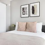 N Station 1br W Wd Gym Nr Td Garden Bos-706