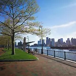 Location+comfort+convenience Apartment Boston