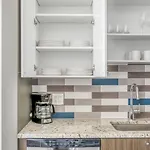 E Cambridge 2Br W Gym Wd Nr Lechmere T Bos-634