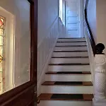 Cozy 2 Bedroom Private Apartment