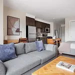 Back Bay Studio W Gym Wd Nr Restaurants Bos-867