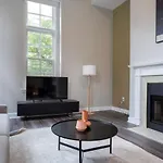 Back Bay 2Br W Courtyard Gym Nr Restaurants Bos-895