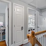 Heart Of Southie - Hot Tub + Walk To Bars * Boston